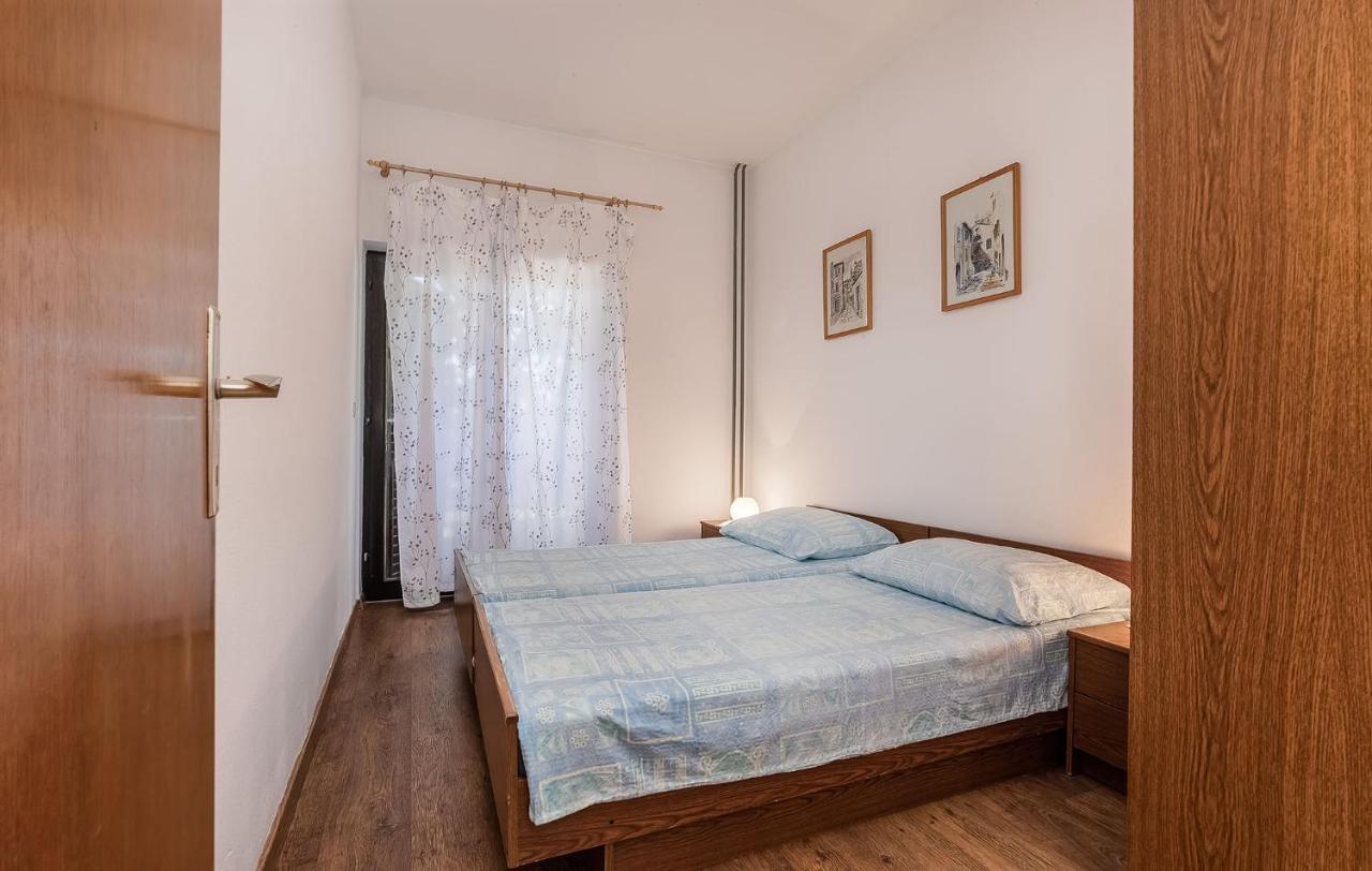 Appartamento Marijana Porec Esterno foto
