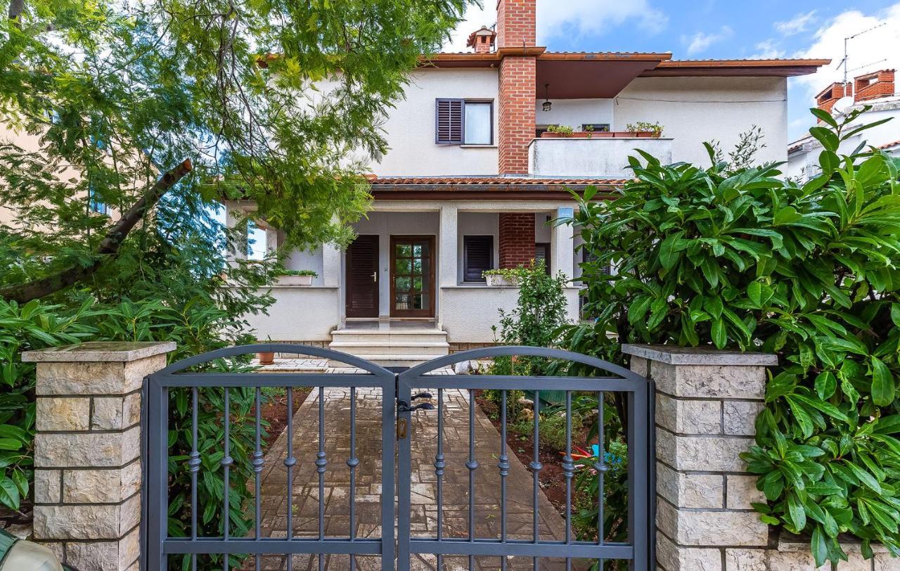 Appartamento Marijana Porec Esterno foto